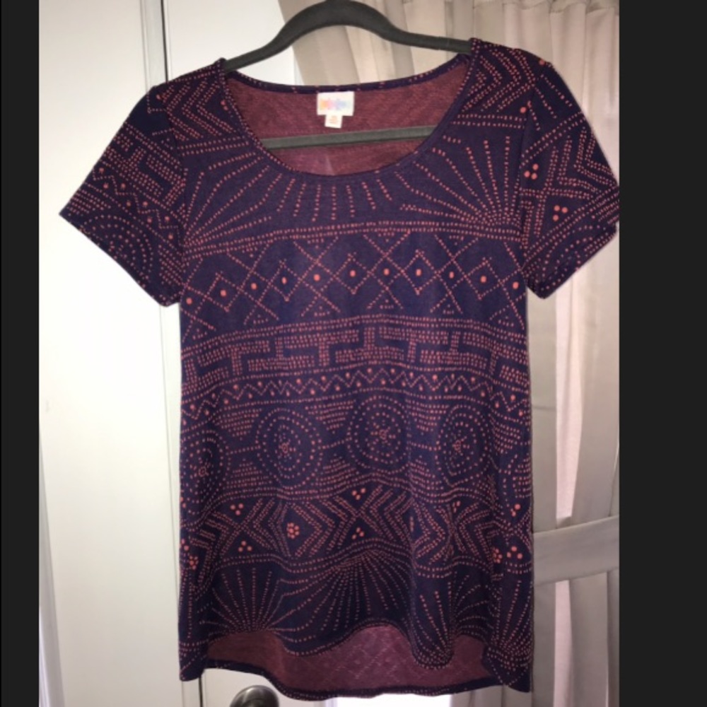 Lularoe shirt